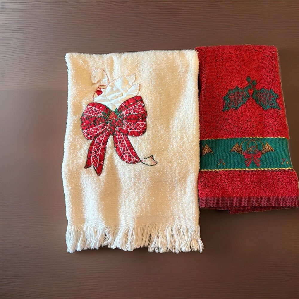 Vintage 80’s Christmas Hand Towel Set 2 Country Goose Holly Border Cannon Marten